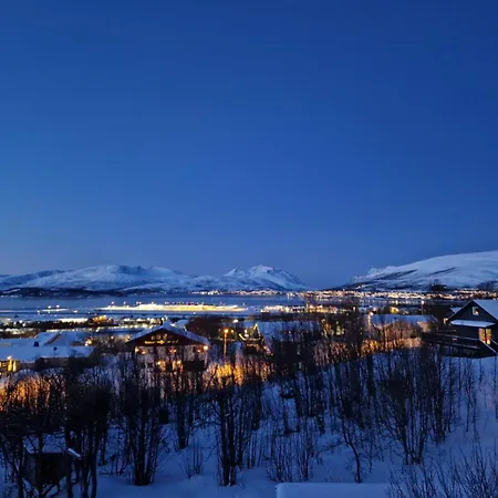 Villa Unique And Spacious With A Spectacular View Tromsø